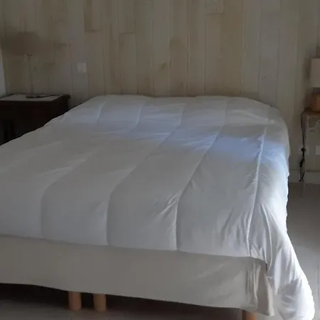 Maison De La Cote 펜션 라플로트