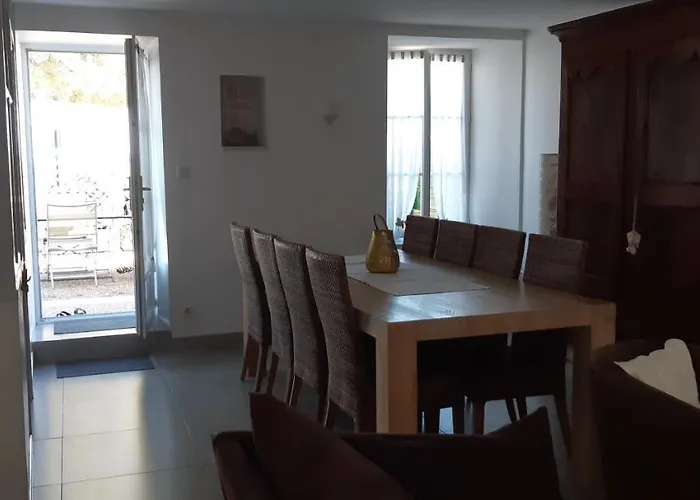 Maison De La Cote Hébergement de vacances *